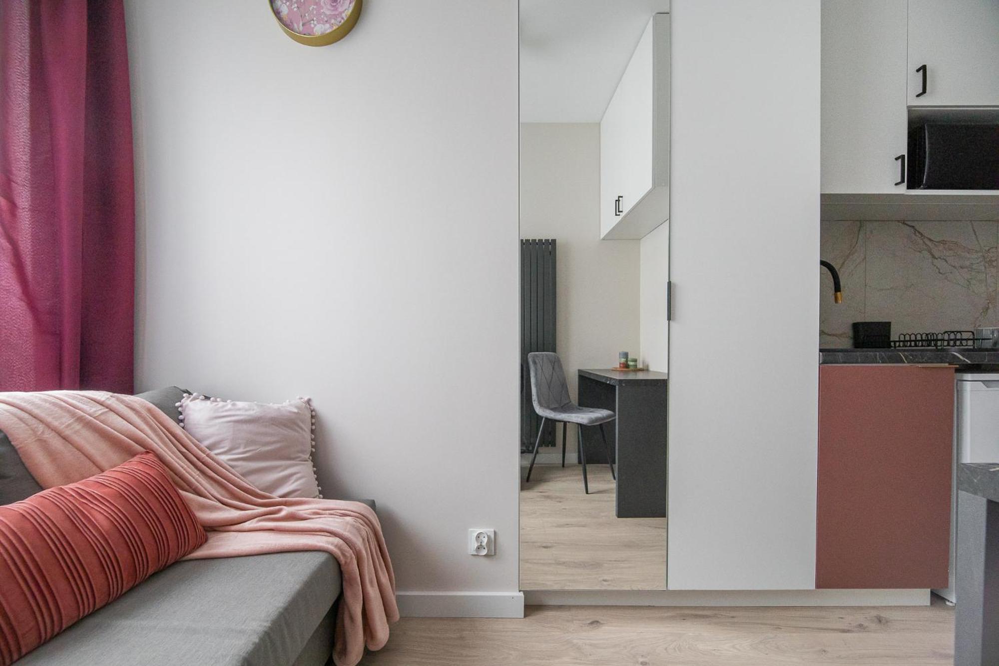 Ministudios Ursus Varşova Dış mekan fotoğraf